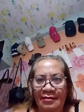 Snapshot of vickyhot1966 chatting on 28, 7, 2026 vickyhot1966 online show from 28, 7, 2026