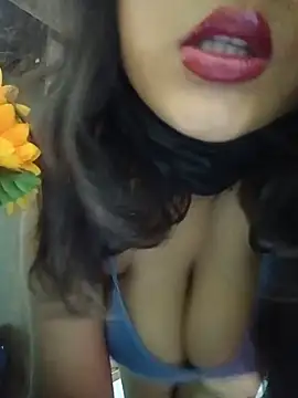 Hott Muskan online show from 8, 6, 2026
