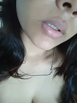 Hott Muskan online show from 19, 7, 2026