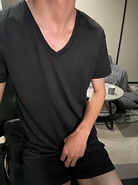 Snapshot of saku_channel chatting on 13, 7, 2026 saku channel online show from 13, 7, 2026