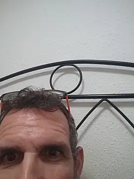 Snapshot of gigolobcn chatting on 21, 12, 2025 gigolobcn online show from 21, 12, 2025