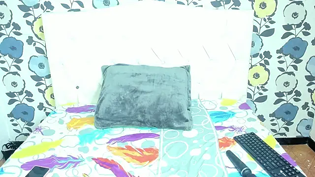 Snapshot of ValentinaKlean chatting on 21, 11, 2025 ValentinaKlean online show from 21, 11, 2025