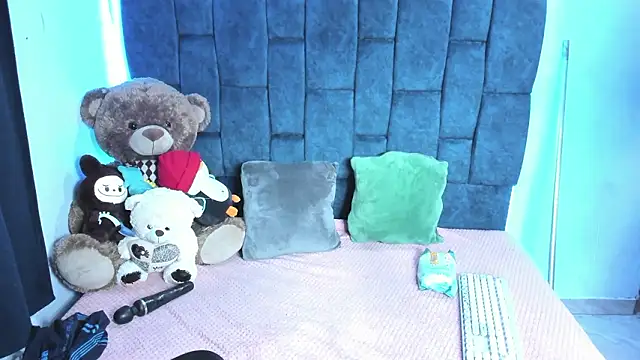 Snapshot of ValentinaKlean chatting on 1, 2, 2026 ValentinaKlean online show from 1, 2, 2026