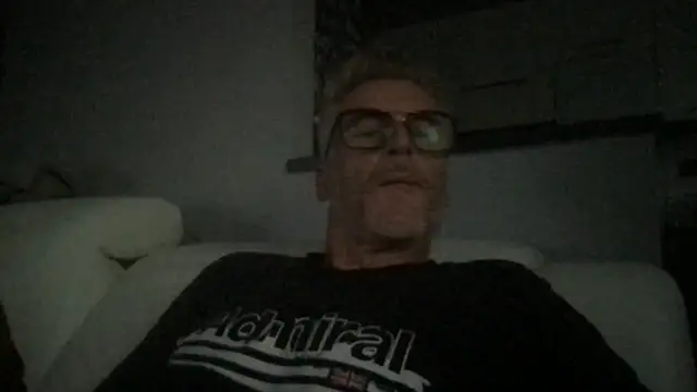 Axl hot online show from 3, 7, 2026