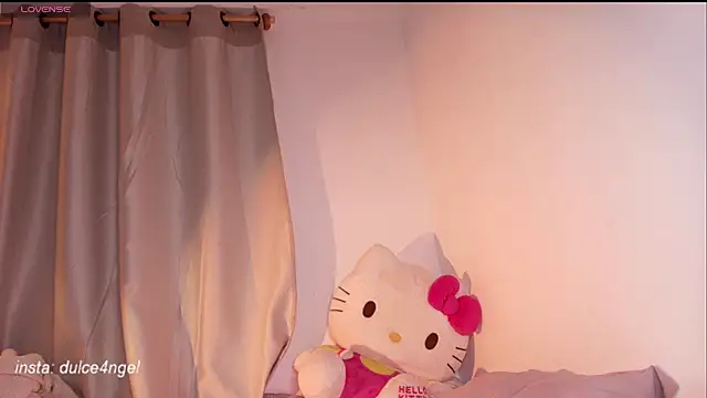 Snapshot of dulceangel__ chatting on 27, 11, 2025 dulceangel online show from 27, 11, 2025