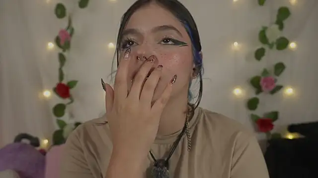 cutee andrea online show from 19, 6, 2026