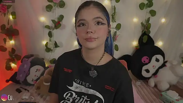 cutee andrea online show from 4, 7, 2026