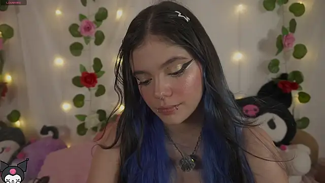cutee andrea online show from 8, 7, 2026
