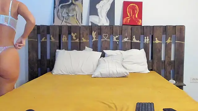 Ava Carterr online show from 10, 9, 2025