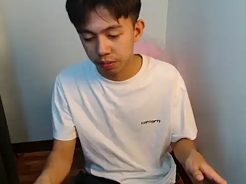 Snapshot of Asian_hornyforyou chatting on 25, 3, 2026 Asian hornyforyou online show from 25, 3, 2026