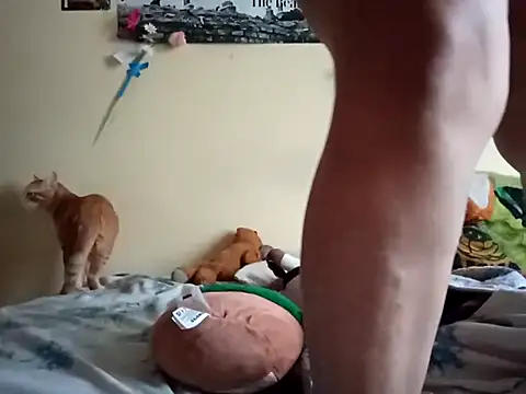 Snapshot of Kitty_WetXxX chatting on 8, 9, 2025 Kitty WetXxX online show from 8, 9, 2025