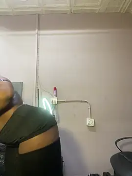 CurvyCocoxxx online show from 8, 6, 2026