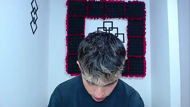 Snapshot of john_vichenso chatting on 12, 1, 2026 john vichenso online show from 12, 1, 2026