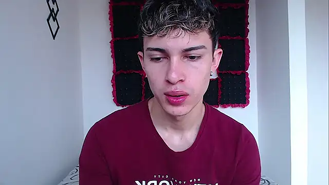 Snapshot of john_vichenso chatting on 5, 2, 2026 john vichenso online show from 5, 2, 2026