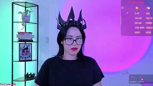 girldom online show from 7, 3, 2026