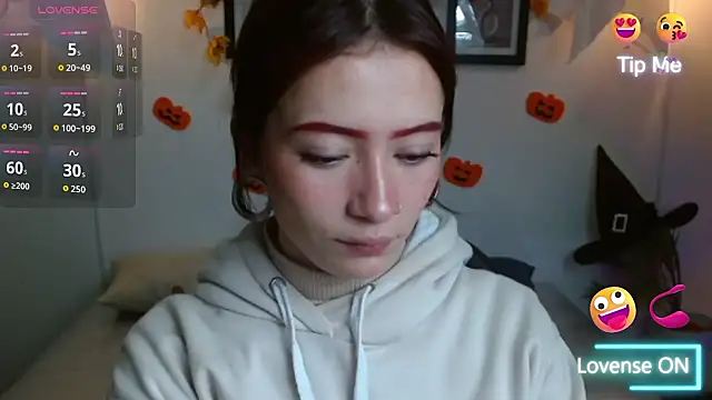 Snapshot of Evanss_lx chatting on 13, 10, 2025 Evanss lx online show from 13, 10, 2025