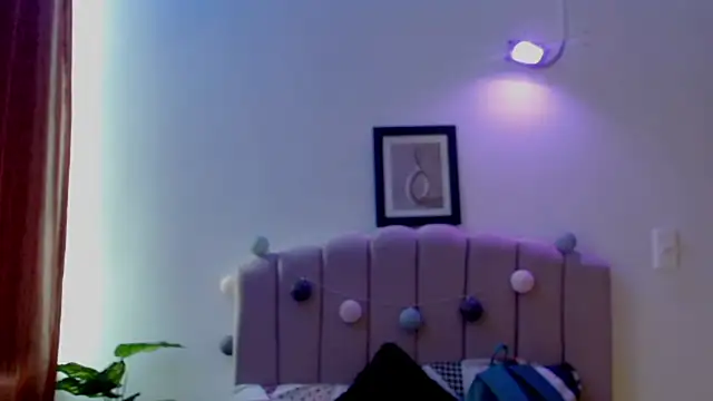Snapshot of Evanss_lx chatting on 3, 8, 2026 Evanss lx online show from 3, 8, 2026