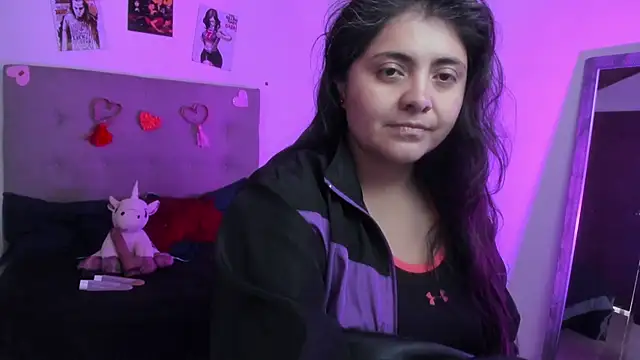 TifanyAmazinng online show from 14, 2, 2026