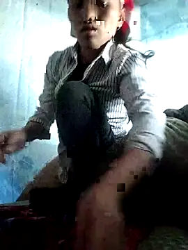 PhamPm70 online show from 27, 11, 2025