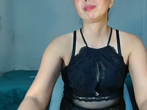 HelenaM online show from 9, 8, 2026
