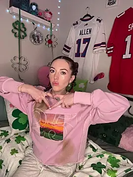 Snapshot of babygingerboo chatting on 15, 3, 2026 babygingerboo online show from 15, 3, 2026