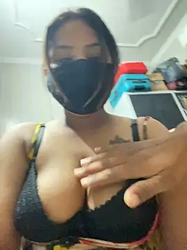 Saaay StripQueen online show from 3, 10, 2025