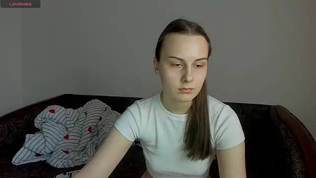 Kelly Cartier online show from 20, 4, 2026