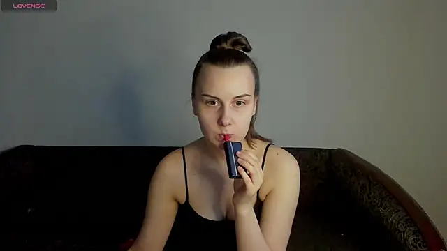 Kelly Cartier online show from 2, 5, 2026