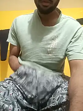 Snapshot of mayur_raaje chatting on 14, 7, 2026 mayur raaje online show from 14, 7, 2026