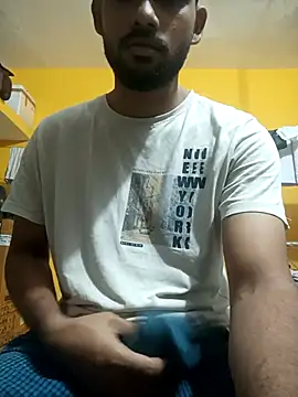 Snapshot of mayur_raaje chatting on 30, 7, 2026 mayur raaje online show from 30, 7, 2026