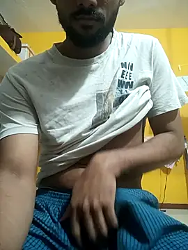 Snapshot of mayur_raaje chatting on 3, 8, 2026 mayur raaje online show from 3, 8, 2026