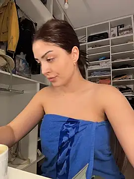 Lexi Storm online show from 26, 7, 2026