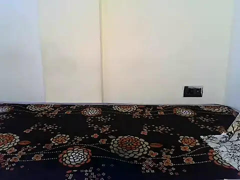 Snapshot of MYRA_GIRL21 chatting on 8, 3, 2026 MYRA GIRL21 online show from 8, 3, 2026