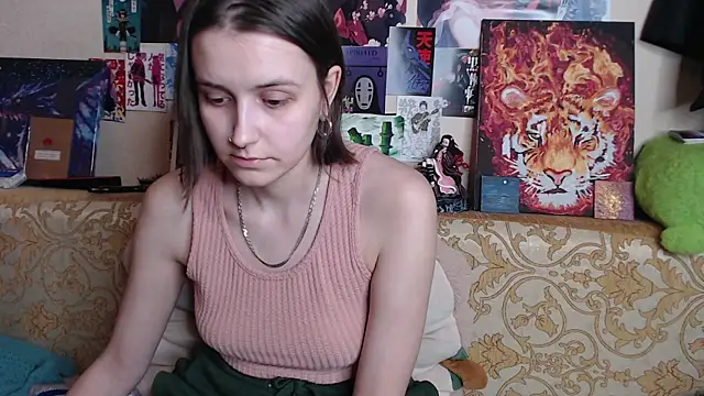 Snapshot of AliceChio chatting on 17, 9, 2025 AliceChio online show from 17, 9, 2025