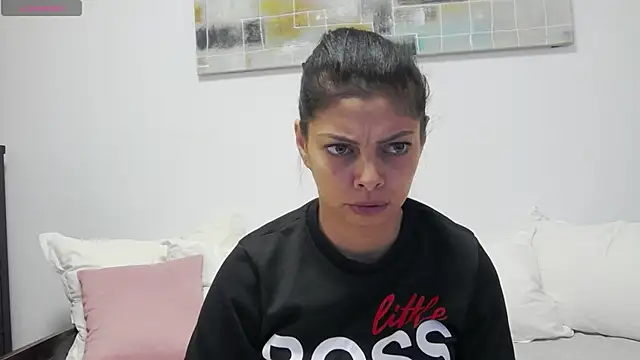 Snapshot of LadyLiia chatting on 14, 12, 2024 LadyLiia online show from 14, 12, 2024