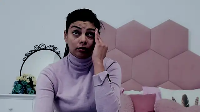 Snapshot of LadyLiia chatting on 14, 2, 2025 LadyLiia online show from 14, 2, 2025