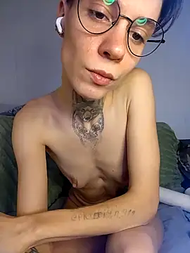 HoneySquirrel online show from 17, 4, 2026