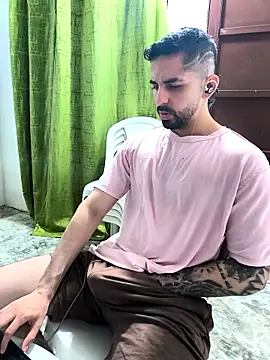 giannis090 online show from 8, 3, 2026