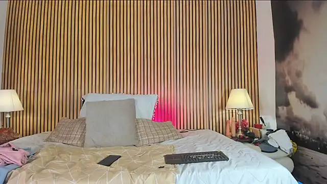 Snapshot of keeyla_stone chatting on 23, 9, 2025 keeyla stone online show from 23, 9, 2025