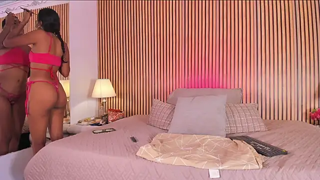 Snapshot of keeyla_stone chatting on 25, 9, 2025 keeyla stone online show from 25, 9, 2025