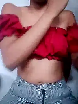 Snapshot of keeyla_stone chatting on 19, 11, 2025 keeyla stone online show from 19, 11, 2025