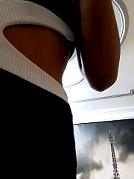 Snapshot of keeyla_stone chatting on 28, 11, 2025 keeyla stone online show from 28, 11, 2025