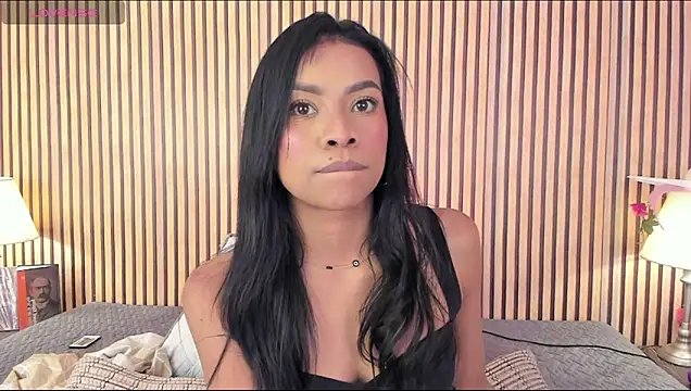 Snapshot of keeyla_stone chatting on 8, 3, 2026 keeyla stone online show from 8, 3, 2026