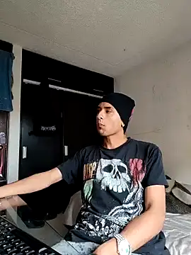 BADFUCKPUSSYHARDCORE online show from 18, 3, 2026