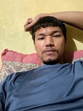 Snapshot of Dev_is_Horny chatting on 11, 9, 2025 Dev is Horny online show from 11, 9, 2025