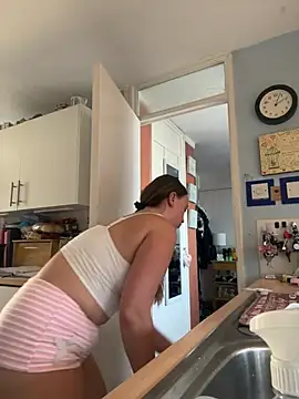 SexySashaxox online show from 25, 6, 2026