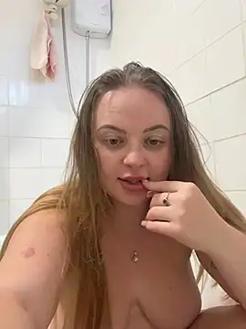 SexySashaxox online show from 28, 6, 2026