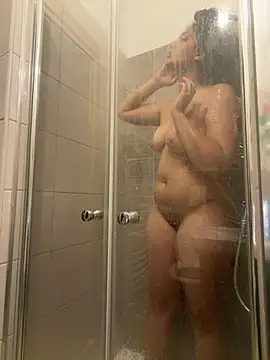 DreamThickCouple online show from 4, 8, 2026