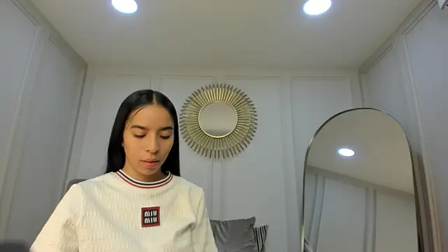 Snapshot of Payton-Presley chatting on 19, 9, 2025 Payton-Presley online show from 19, 9, 2025