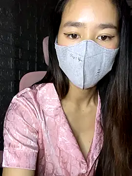 TiNa 04 online show from 22, 9, 2025